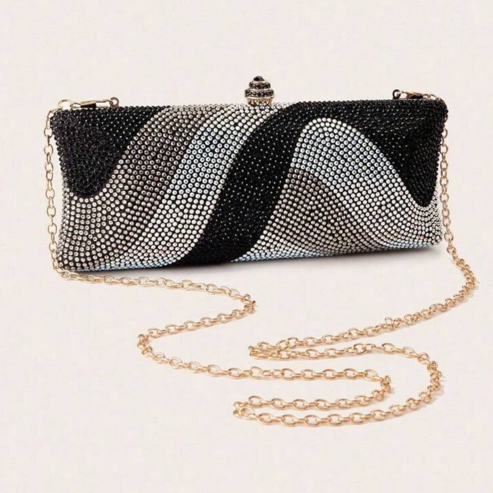 Black and Silver Crystal Evening Clutch - Picture 5 of 7